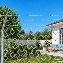 Your 500m Barbed Wire Solution for Garden Security