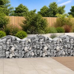 Create Your Garden Barrier with Arched Gabion Basket
