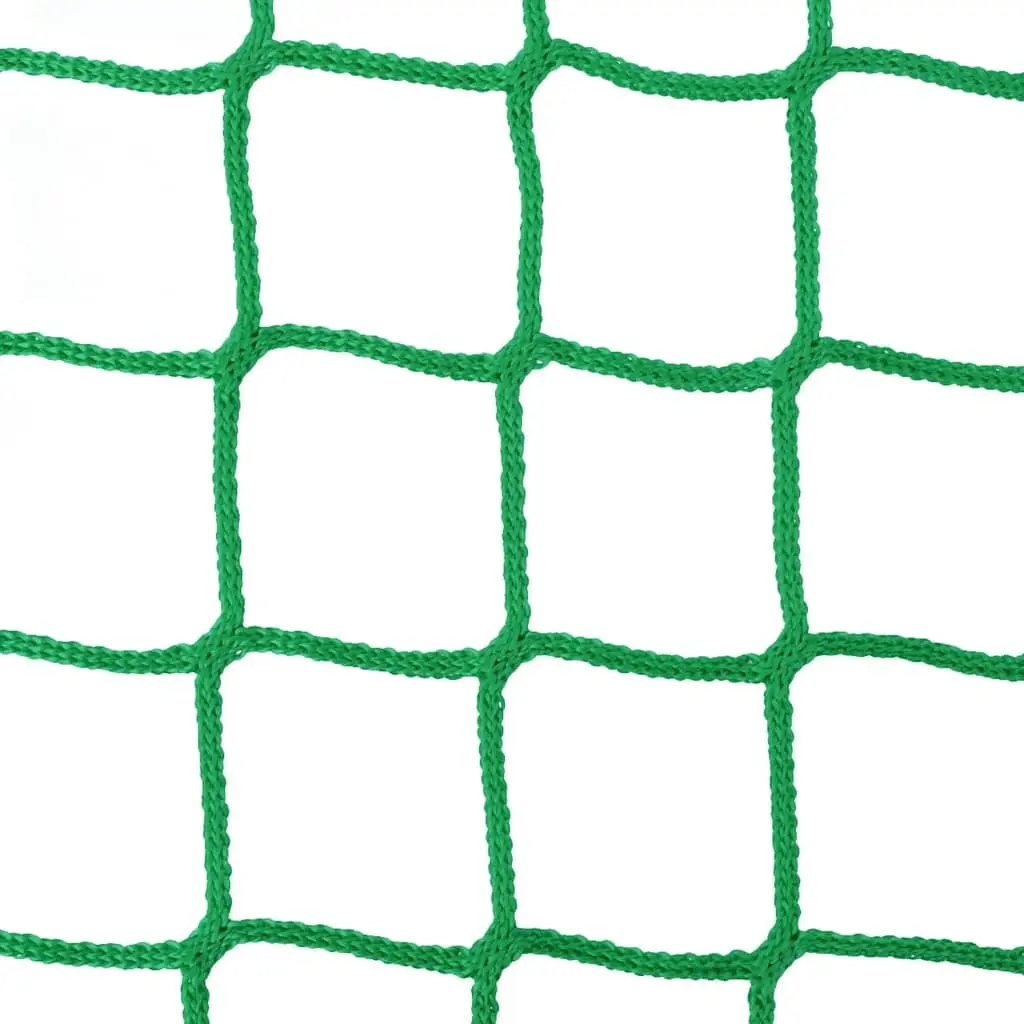 Hay Nets Set for Healthier Feeding