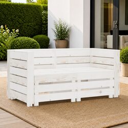 Your Ideal 2-Seater Pallet Sofa for the Outdoors