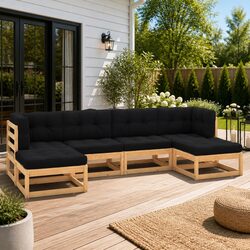 Create a Cozy Outdoor Space with This Lounge Set