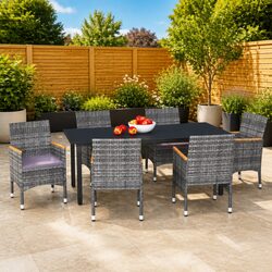 Enjoy Outdoor Dining with Our 7 Piece Garden Set