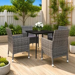 Invite Friends Over to Enjoy This Garden Dining Set