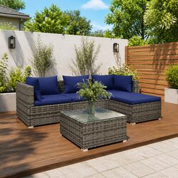 A Friendly 5-Piece Garden Lounge Set for You