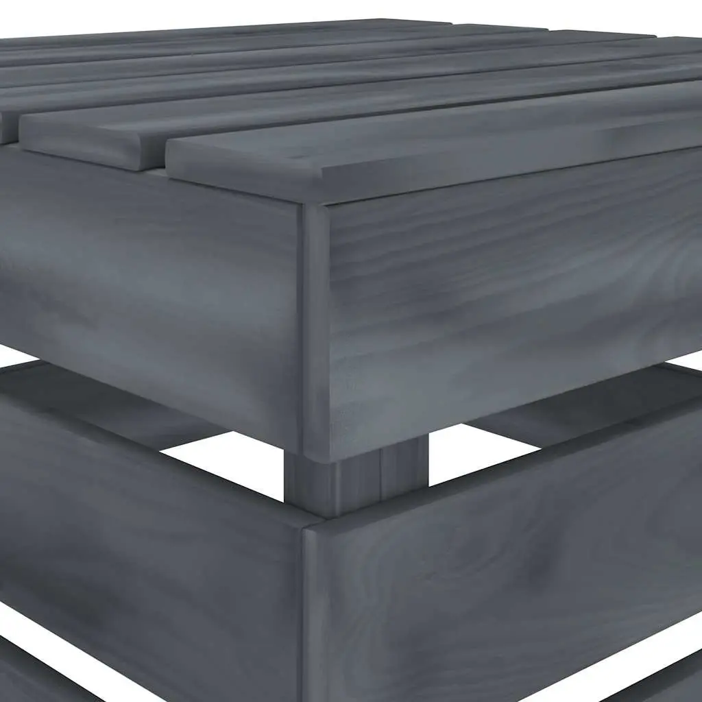 Grey Pallet Table for Outdoors