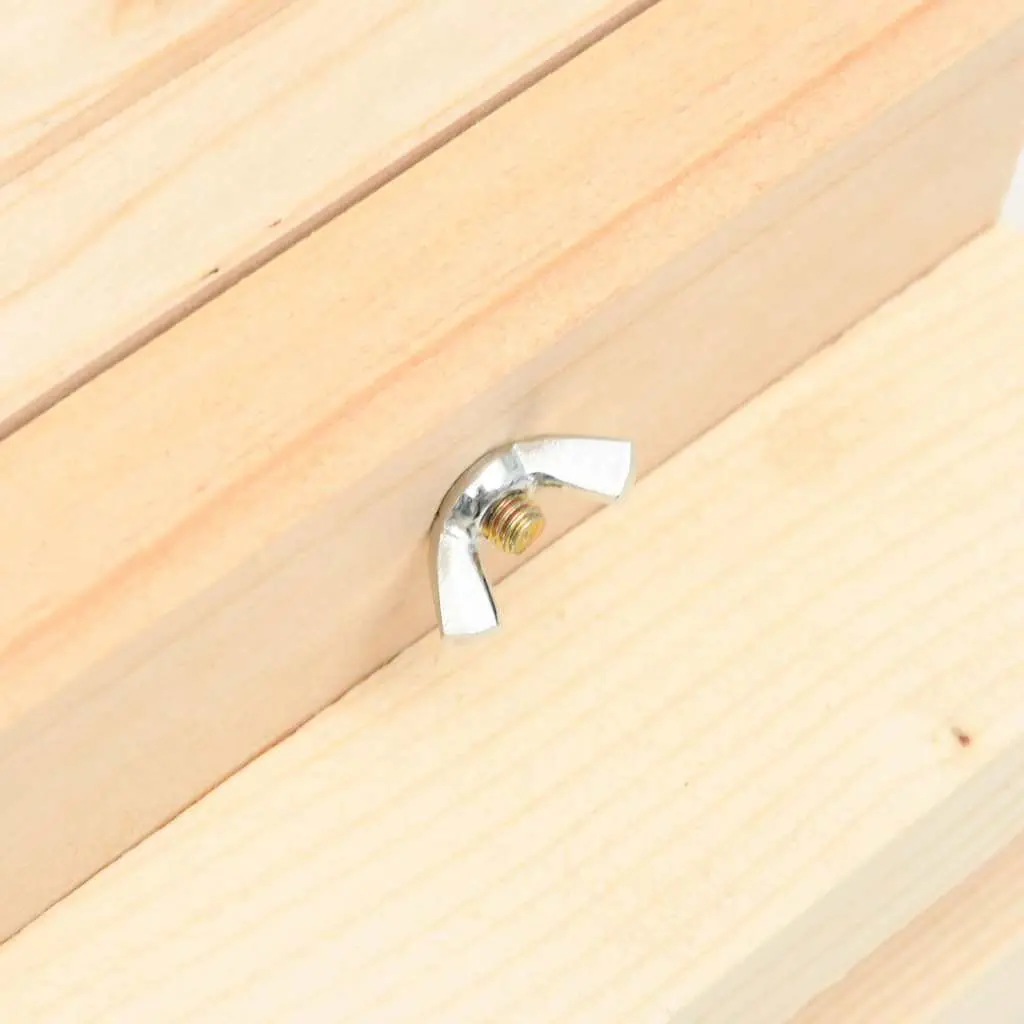 Bee Hotel Wooden Nesting House Solitary Bee Habitat Durable Fir Wood 22 x 20 x 20 cm