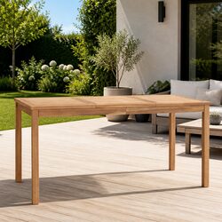 Your New Outdoor Dining Table Made of Teak Wood