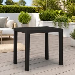 A Friendly Option for Your Outdoor Dining Needs