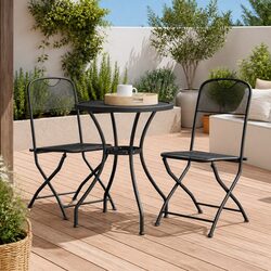 Enjoy Outdoor Comfort with These Folding Garden Chairs