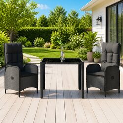 Create Memorable Outdoor Experiences with This Dining Set