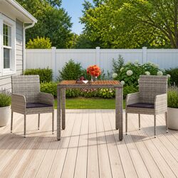 Create a Cozy Outdoor Space with This Garden Table