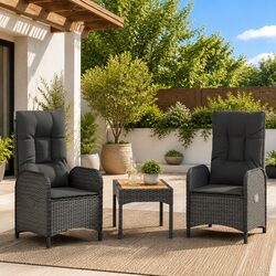 Create Your Cozy Outdoor Retreat with This Lounge Set