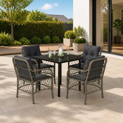 Enjoy Outdoor Meals with a Comfortable Dining Set