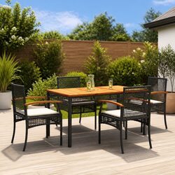 Your Friendly 5 Piece Outdoor Dining Set Awaits