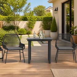 Create an Inviting Outdoor Space with this Dining Set