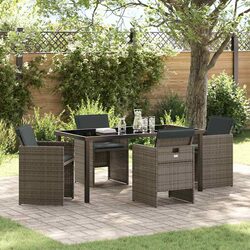 Make Outdoor Dining Enjoyable with This Set