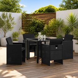 Create Your Perfect Outdoor Space with This Dining Set