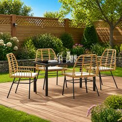 Friendly 5-Piece Outdoor Dining Set for Your Gatherings