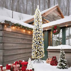 Stylish 240cm Green Christmas Tree with 300 Warm LEDs