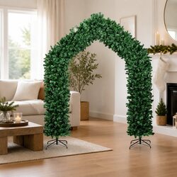 Decorate with a 270 cm Green Christmas Tree Arch