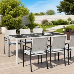 Your New Favorite Outdoor Dining Table Awaits
