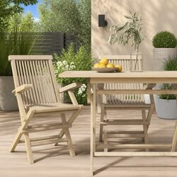 Friendly Folding Garden Chairs Set of 2 in Teak