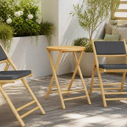 Friendly Bamboo Folding Garden Table for Your Patio