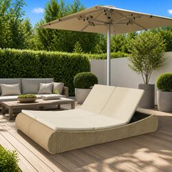 Enjoy Your Outdoor Oasis with This Rattan Sunlounger