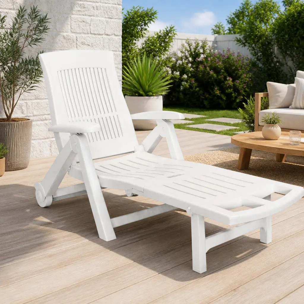 Outdoor Sun Lounger for Relaxation