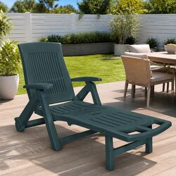 Friendly Green Sun Lounger with Footrest, Easy to Use