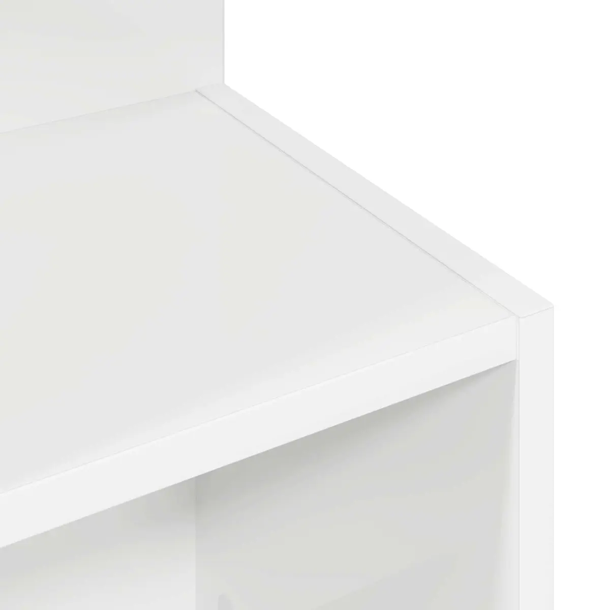 Side Table White Modern Accent Coffee Table Engineered Wood 39.5 cm Diameter 55 cm Height
