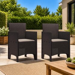 Friendly Outdoor Chairs Set for Your Backyard Comfort