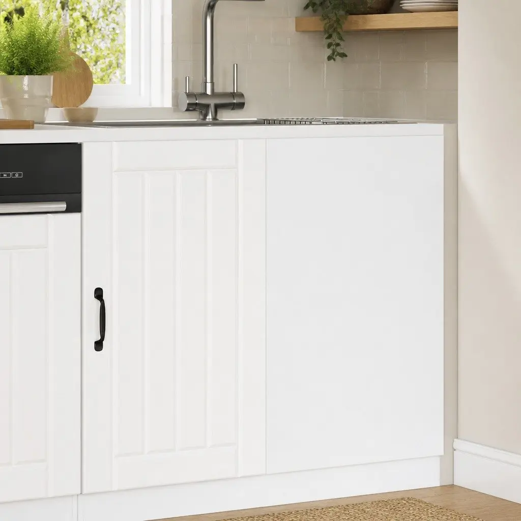 Kitchen Base Cabinet in White