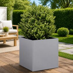 Your Perfect Outdoor Companion: 40x40x40 cm Planter