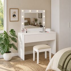 Create a Cozy Space with This Friendly Dressing Table
