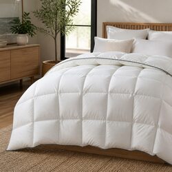 King Size Bamboo Quilt 240x210cm, All-Season Comfort