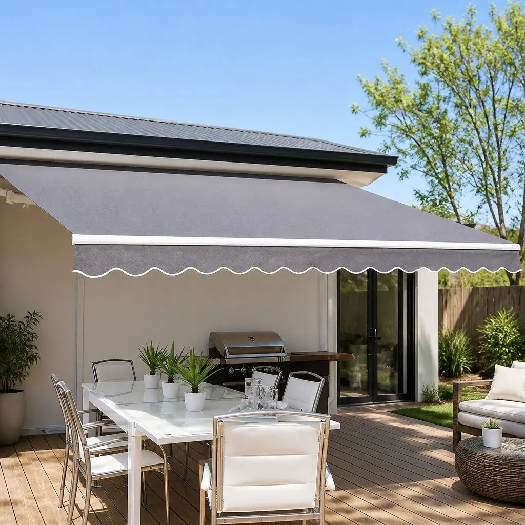 Folding Arm Awning for Outdoor Leisure