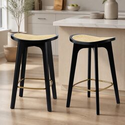 Friendly Bar Stools Set for Your Kitchen Adventures