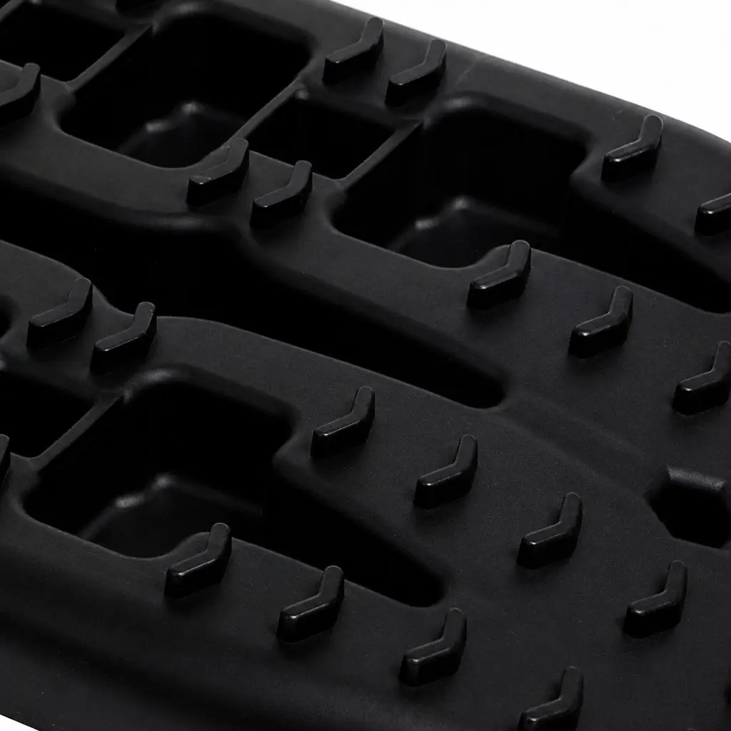 4WD Recovery Tracks Boards Off-Road Traction Sand Mud Snow Wheel Ramps 95cm Length 28cm Width