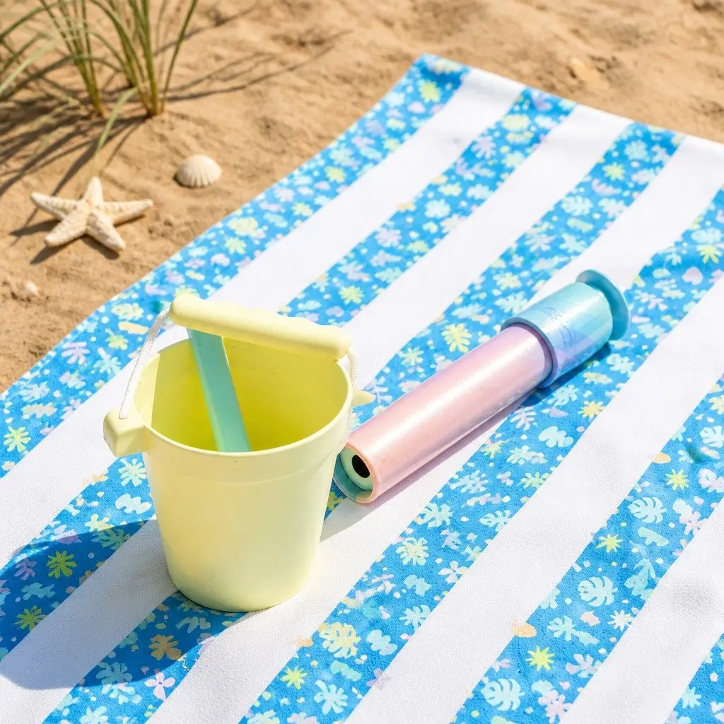 Kids Beach Towel Quick Dry Compact Lightweight Sand Free 130 x 70 cm