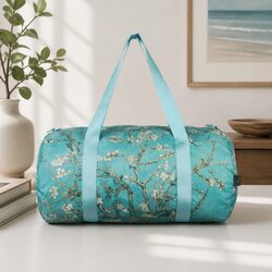 Your Child Will Love This Van Gogh Weekender Bag