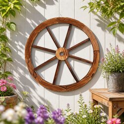 You’ll Love This Friendly Wooden Wagon Wheel Decor
