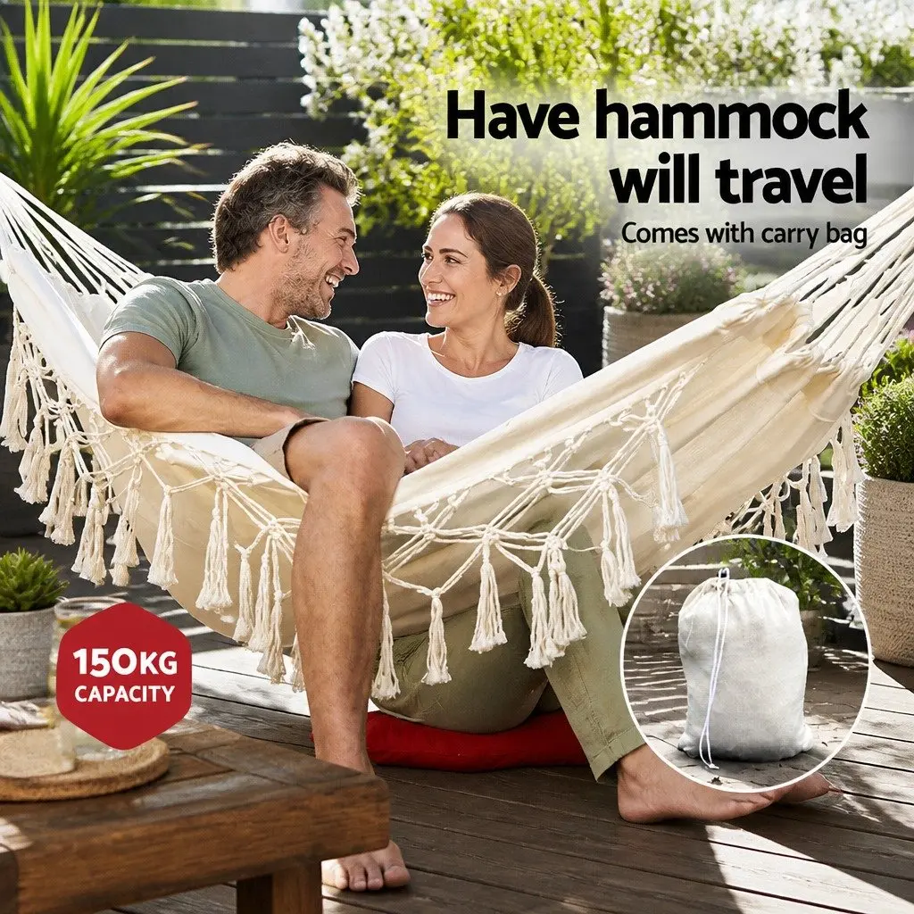 Cream Hammock Bed for Relaxation