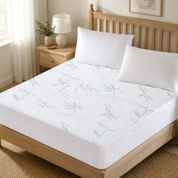 Your Friendly King Mattress Protector: Waterproof & Breathable Design