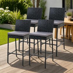 Friendly 4-Piece Set of Outdoor Bar Stools