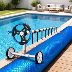 Friendly Solar Pool Cover & Roller to Ease Your Work