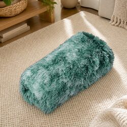 Friendly Teal Blanket for Your Pets’ Cozy Moments