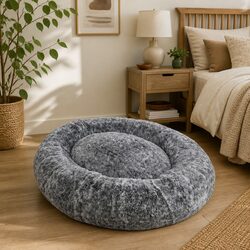 Friendly Charcoal Faux Fur Nap Bed for Cozy Moments