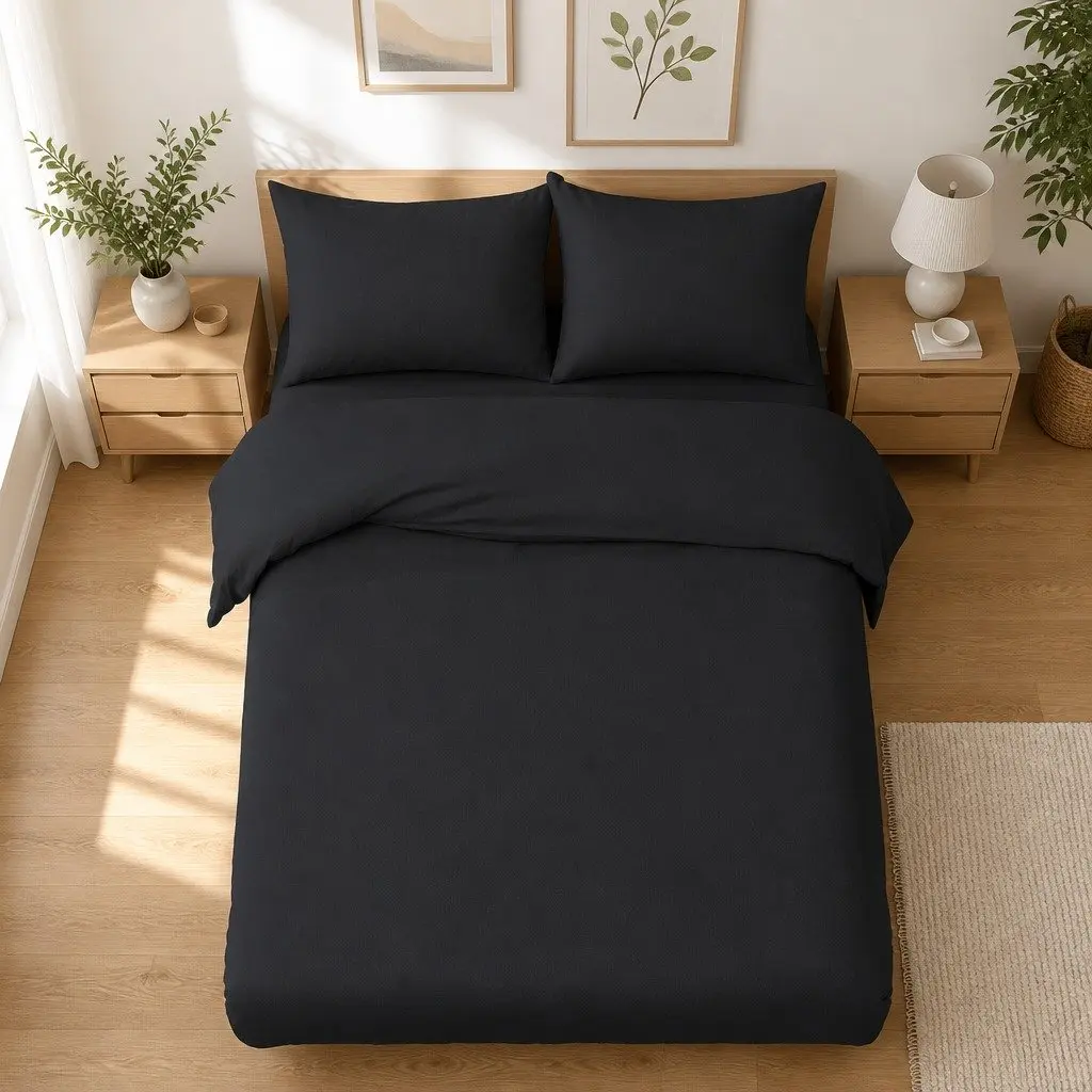 King Black Quilt Cover Set with Pillowcases