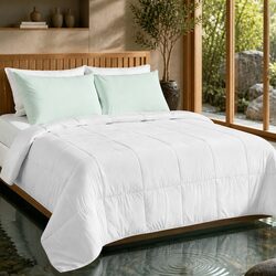 Enjoy Summer Comfort with Our Bamboo Quilt